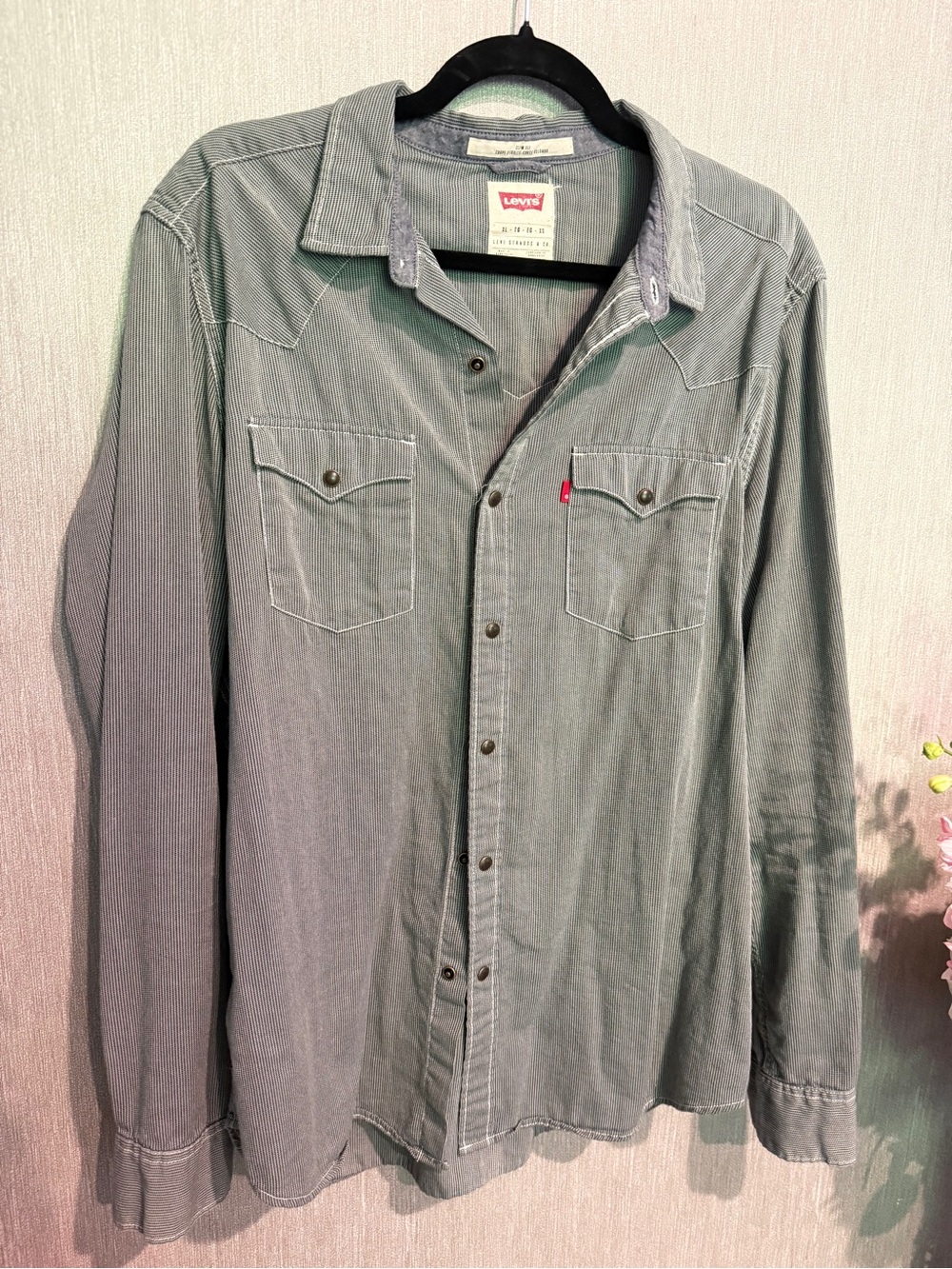 Levi's Men's Casual Long-Sleeve Button-Down Shirt - Light Gray